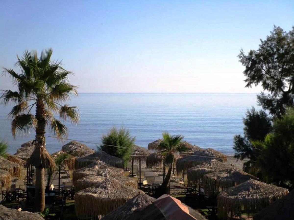 פלטניאס Panos Beach Hotel מראה חיצוני תמונה