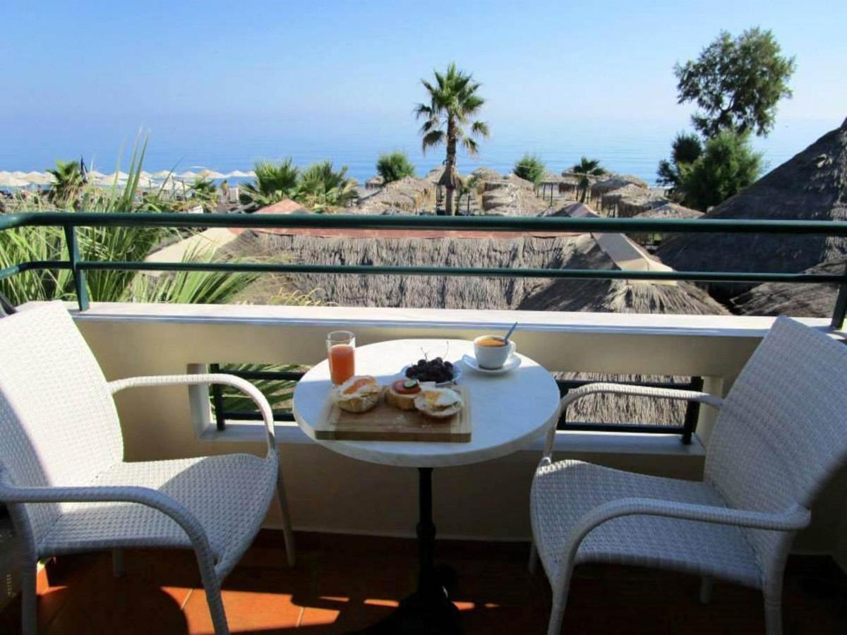 פלטניאס Panos Beach Hotel מראה חיצוני תמונה